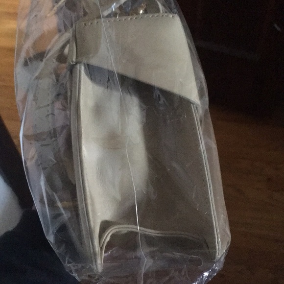 Pixie Market leather Vanilla Box Bag - Never Used - Picture 7 of 8